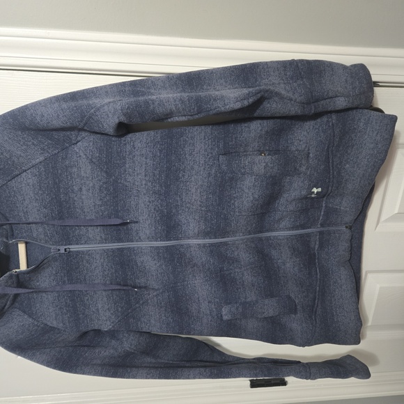 Patagonia, UNDER ARMOUR, ARIE - Picture 9 of 11